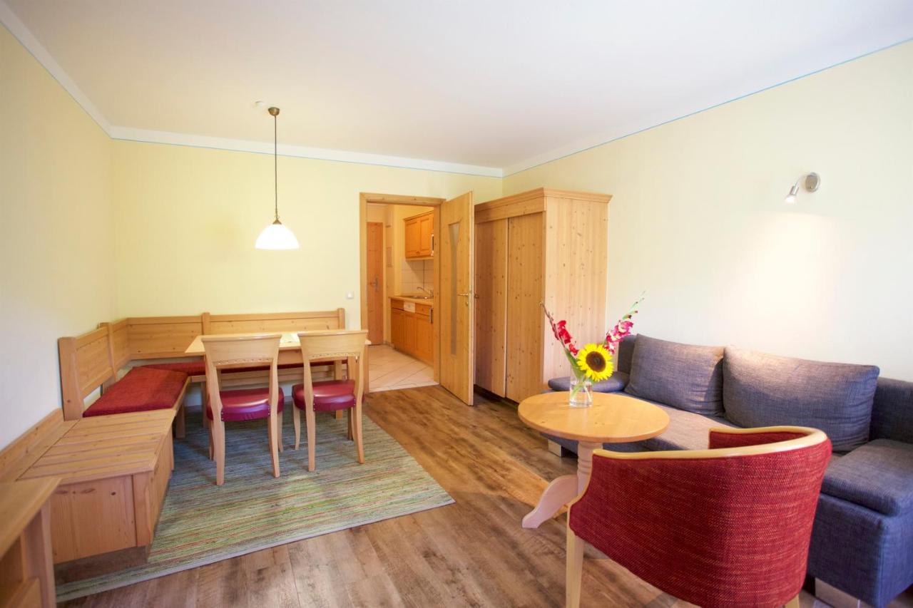 Hotel Salzburger Hof Bergen  Exteriör bild