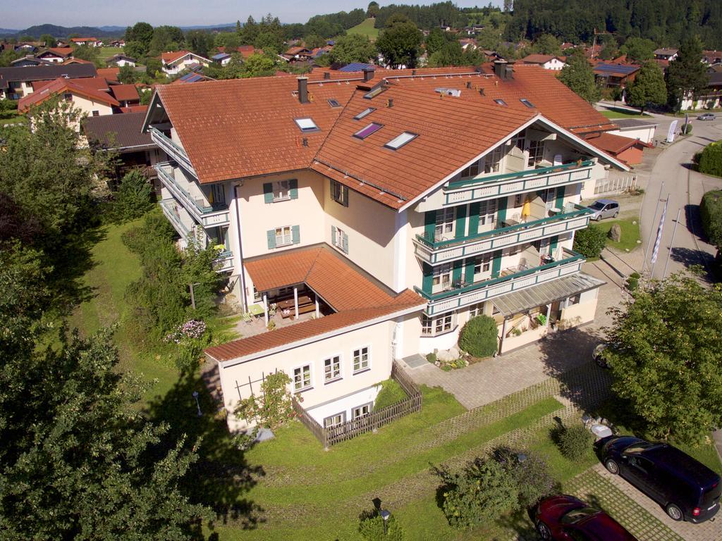 Hotel Salzburger Hof Bergen  Exteriör bild