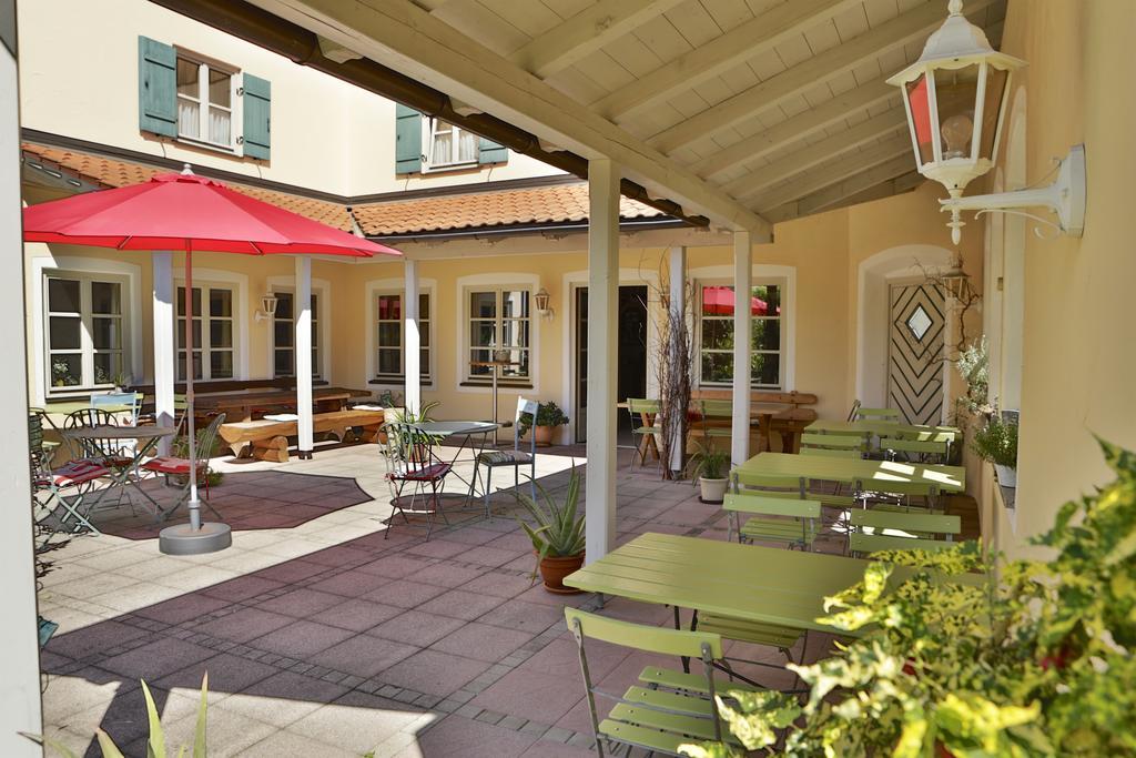 Hotel Salzburger Hof Bergen  Exteriör bild
